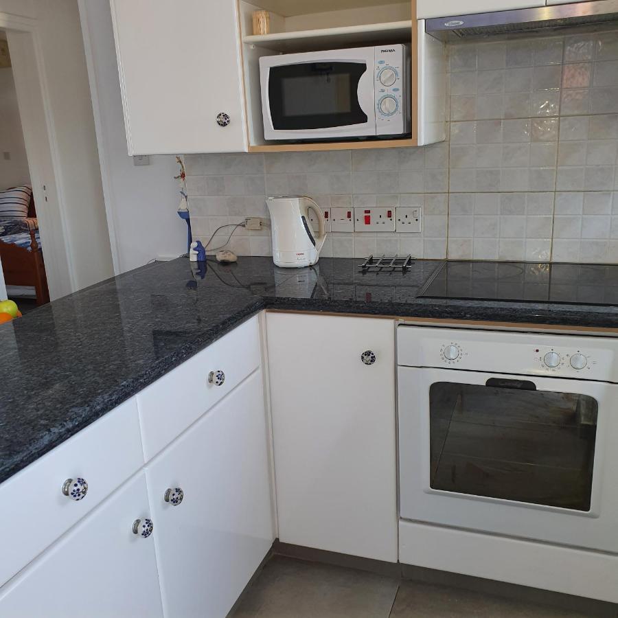 Latchi Ithaki, 2 Bedroom Penthouse Kültér fotó