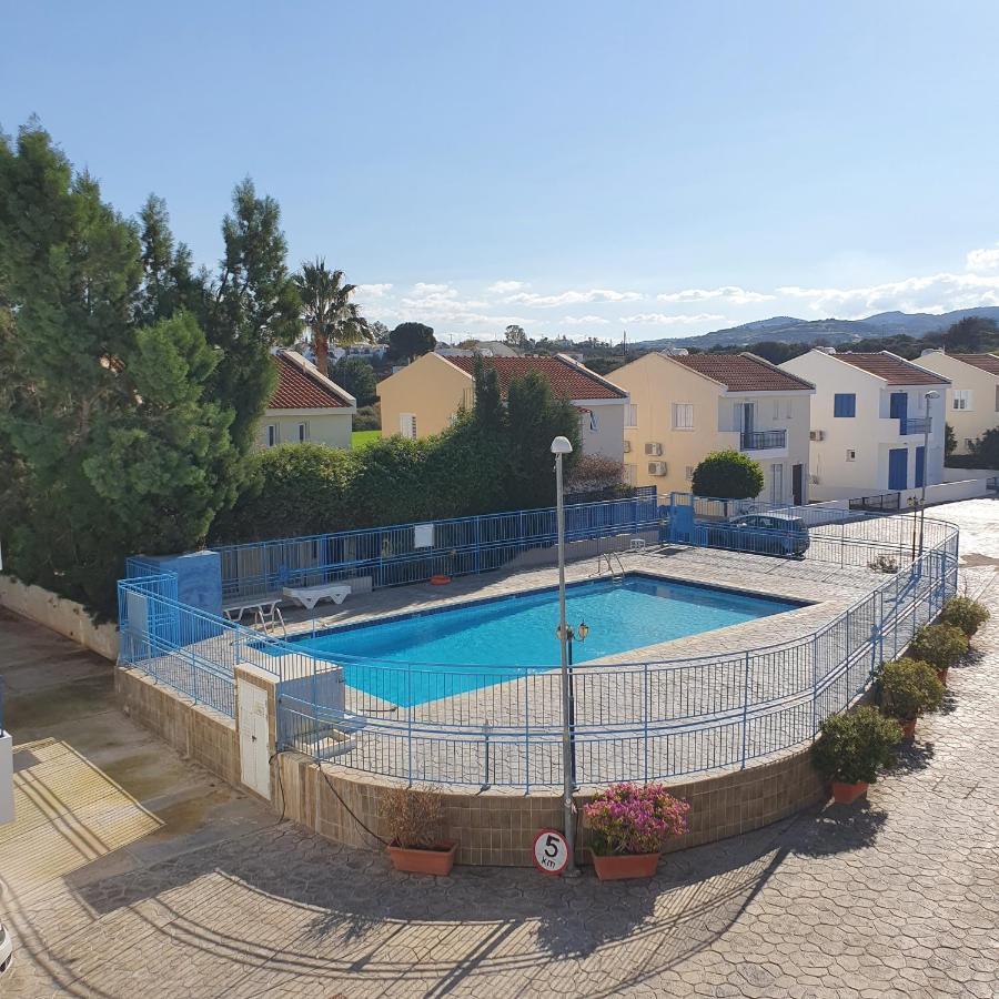 Latchi Ithaki, 2 Bedroom Penthouse Kültér fotó